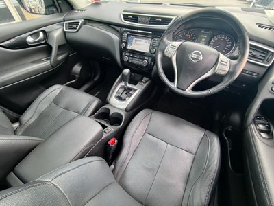 2017 Nissan Qashqai - Thumbnail