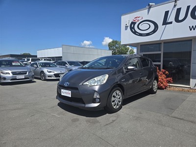 2012 Toyota Aqua - Thumbnail