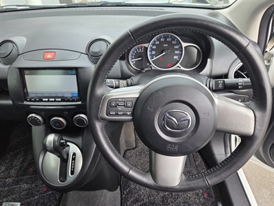 2012 Mazda Demio - Thumbnail