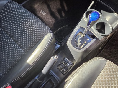 2015 Toyota Aqua - Thumbnail
