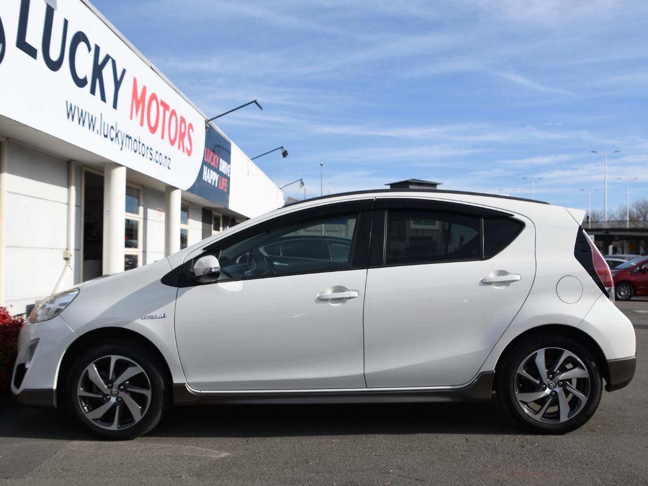 2015 Toyota Aqua