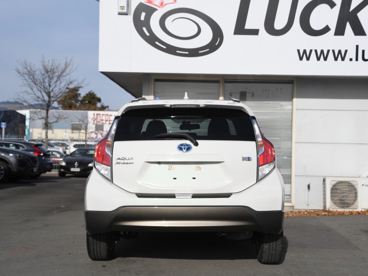 2015 Toyota Aqua