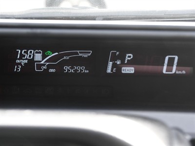 2015 Toyota Aqua - Thumbnail