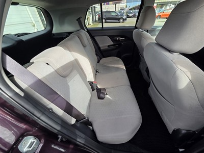 2008 Toyota IST - Thumbnail