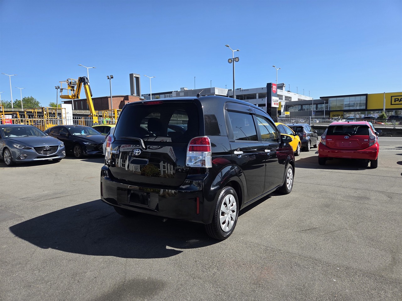 2014 Toyota Spade