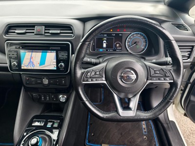 2019 Nissan LEAF - Thumbnail