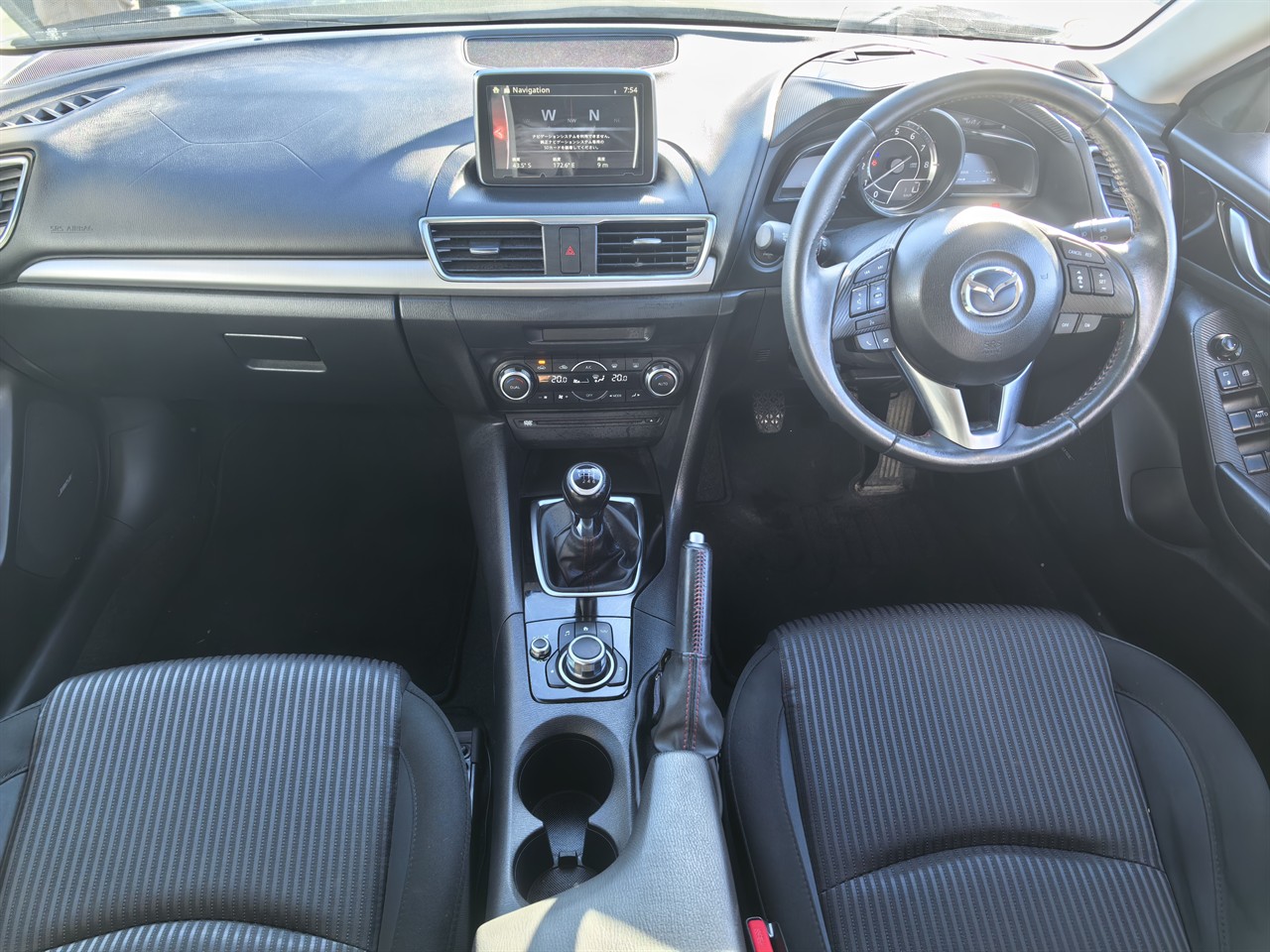 2015 Mazda AXELA