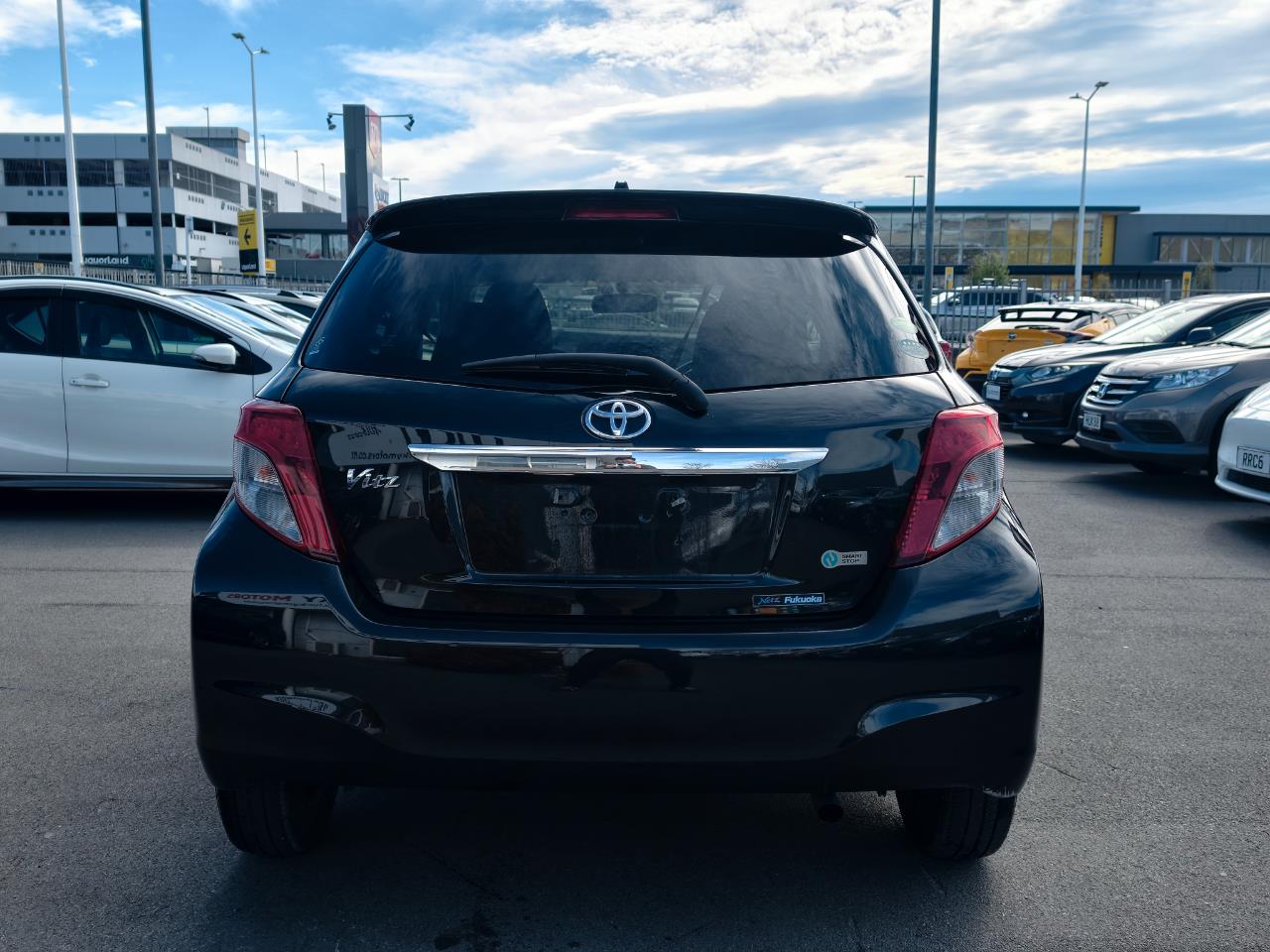 2012 Toyota Vitz
