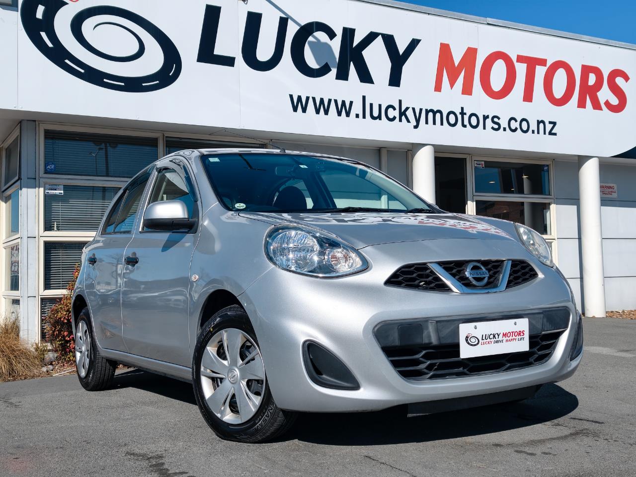 2019 Nissan March