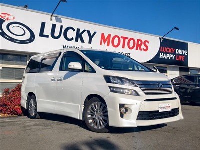 2013 Toyota VELLFIRE