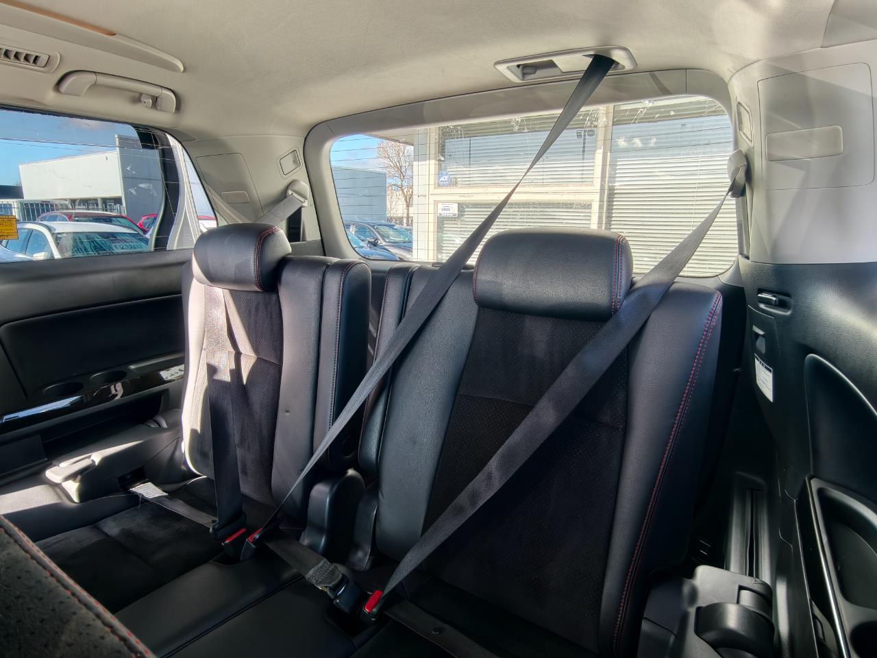 2013 Toyota VELLFIRE