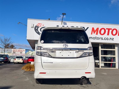 2013 Toyota VELLFIRE - Thumbnail
