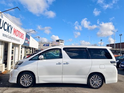 2013 Toyota VELLFIRE - Thumbnail
