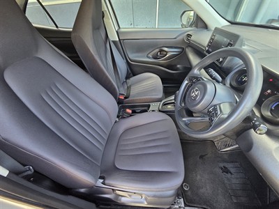 2021 Toyota YARIS CROSS - Thumbnail