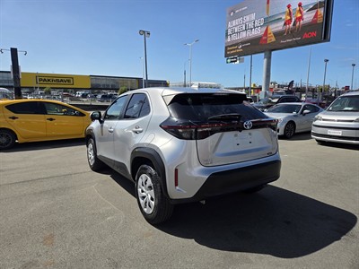 2021 Toyota YARIS CROSS - Thumbnail