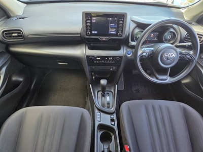 2021 Toyota YARIS CROSS - Thumbnail