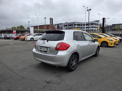 2008 Toyota Auris - Thumbnail