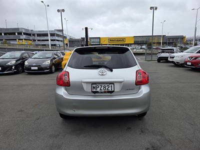 2008 Toyota Auris - Thumbnail