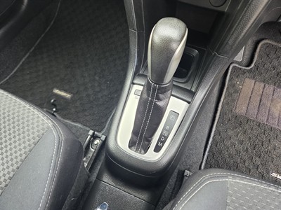 2013 Suzuki SWIFT - Thumbnail