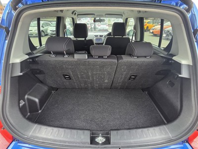 2013 Suzuki SWIFT - Thumbnail