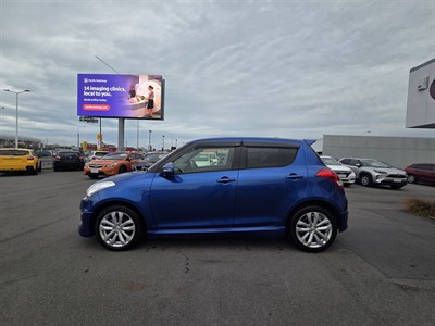 2013 Suzuki SWIFT - Thumbnail