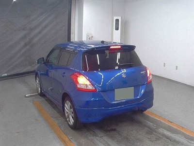 2013 Suzuki SWIFT - Thumbnail