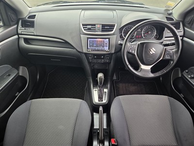 2013 Suzuki SWIFT - Thumbnail