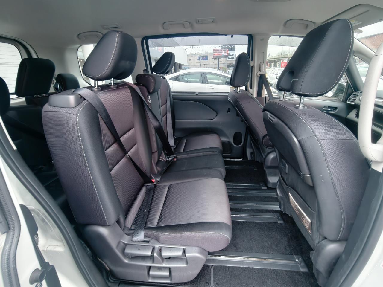 2017 Nissan Serena