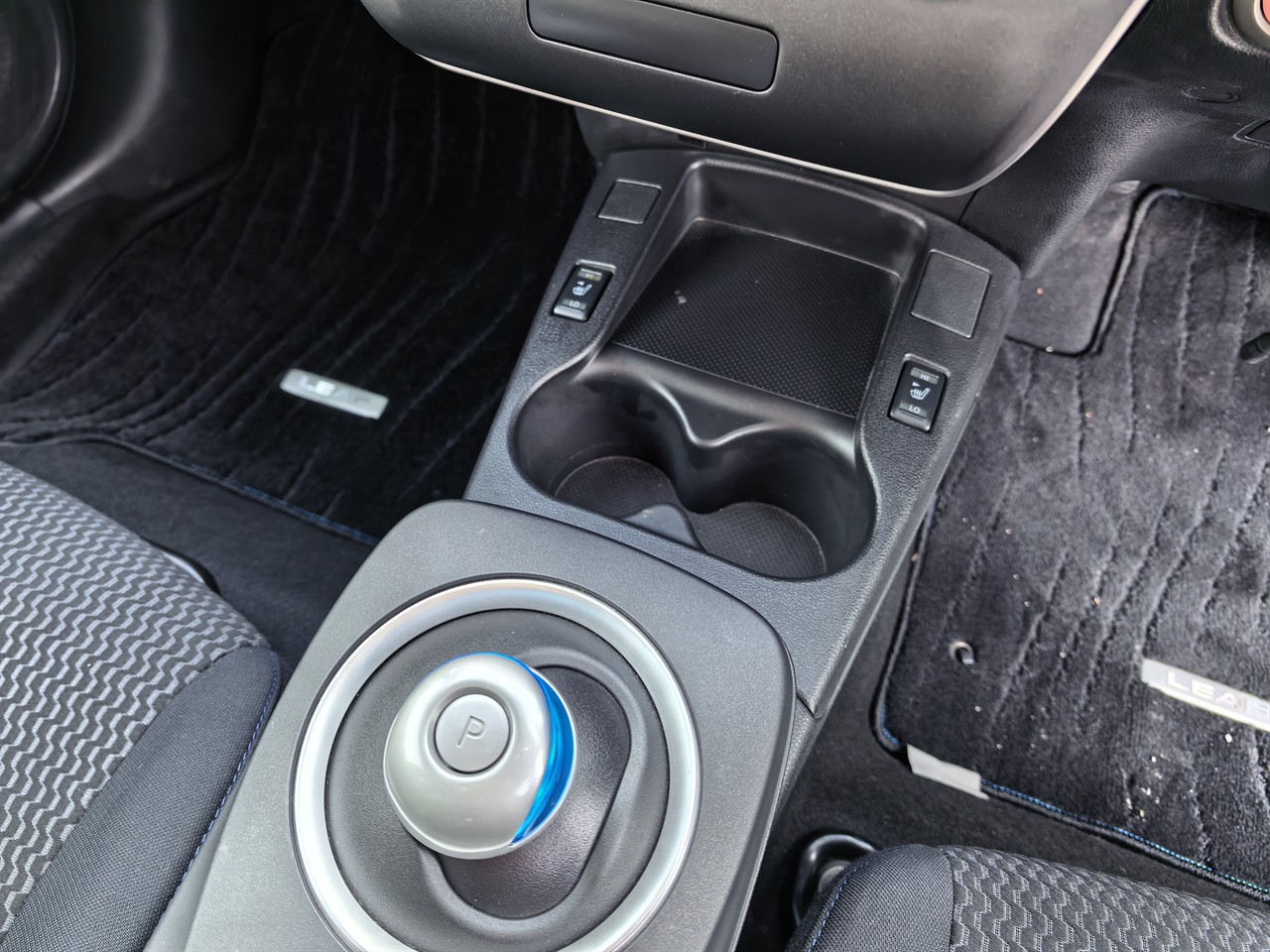2014 Nissan LEAF