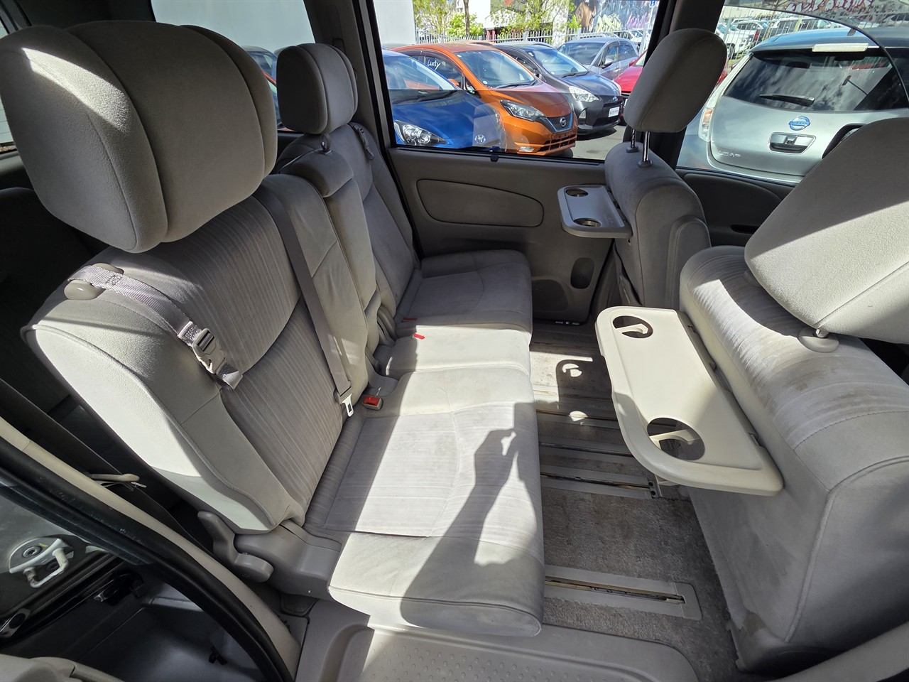 2013 Nissan Serena