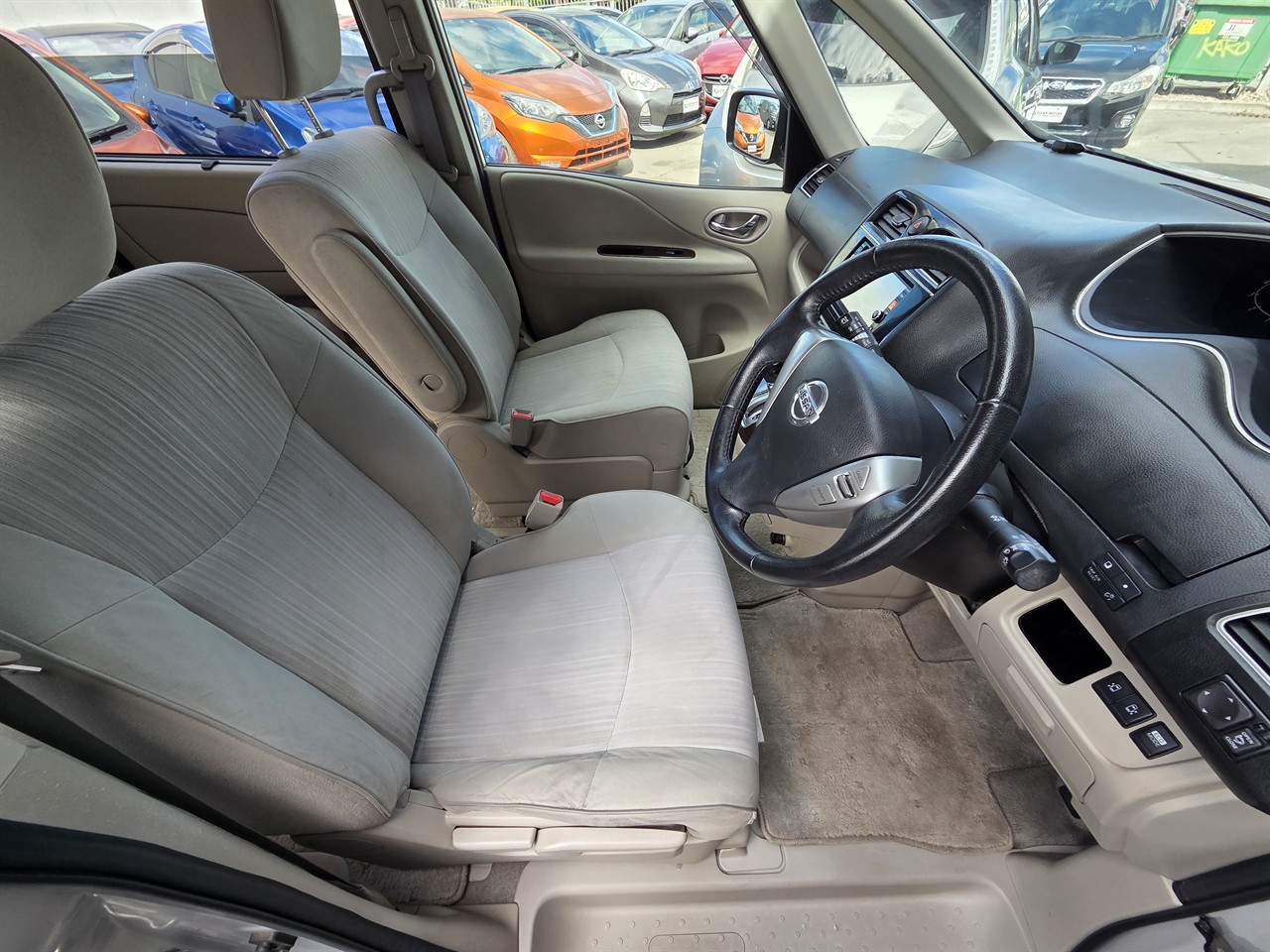 2013 Nissan Serena