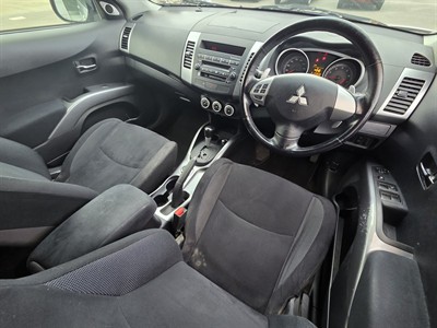 2007 Mitsubishi OUTLANDER - Thumbnail