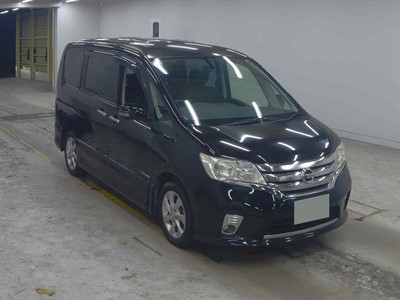 2013 Nissan Serena