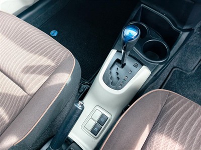 2014 Toyota Aqua - Thumbnail
