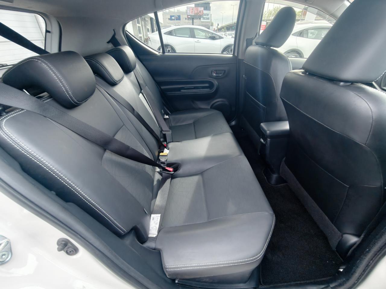 2013 Toyota Aqua
