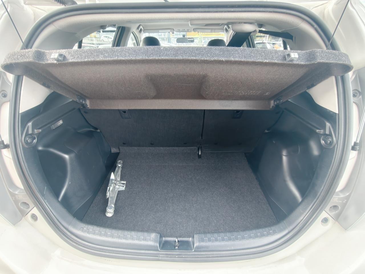 2013 Toyota Aqua