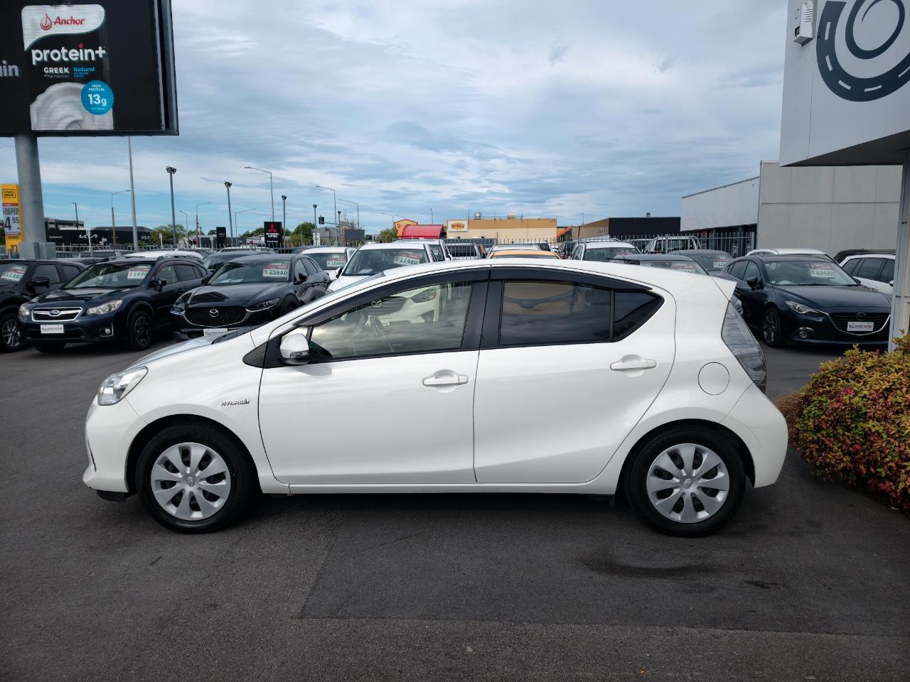 2013 Toyota Aqua