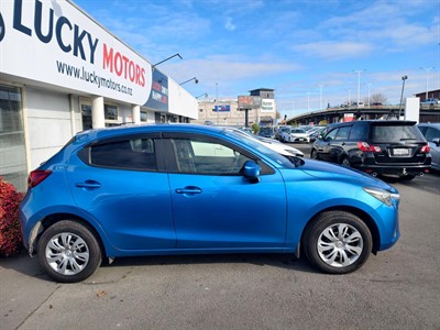 2015 Mazda Demio - Thumbnail