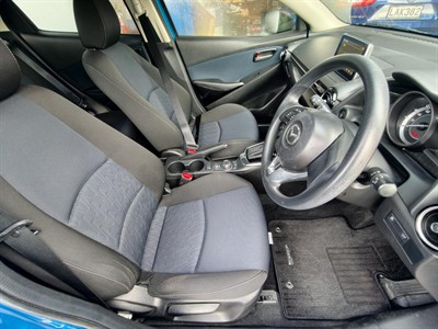 2015 Mazda Demio - Thumbnail