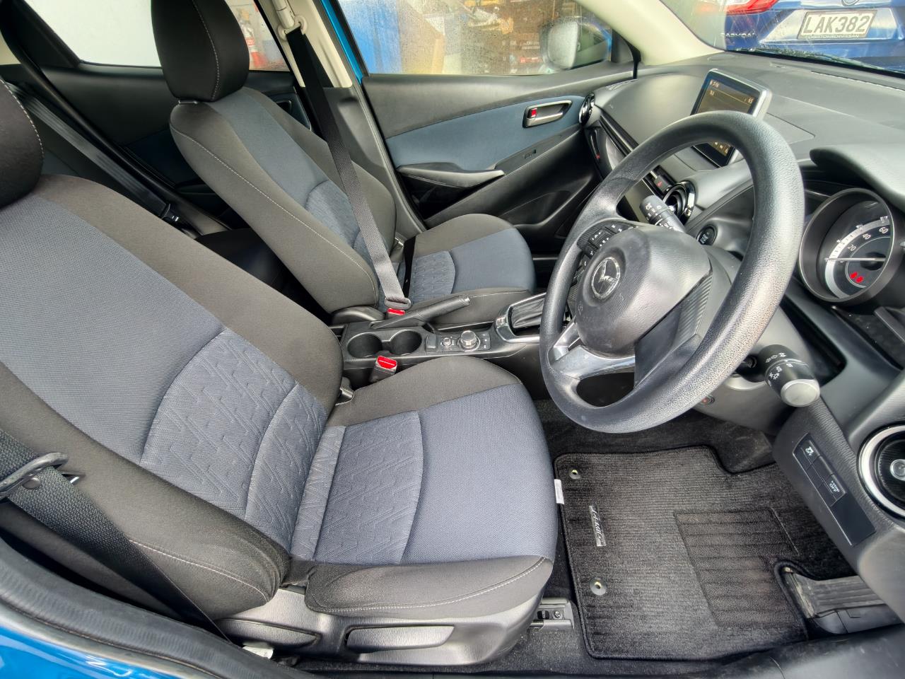 2015 Mazda Demio