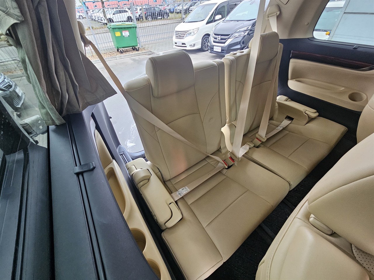2015 Toyota VELLFIRE