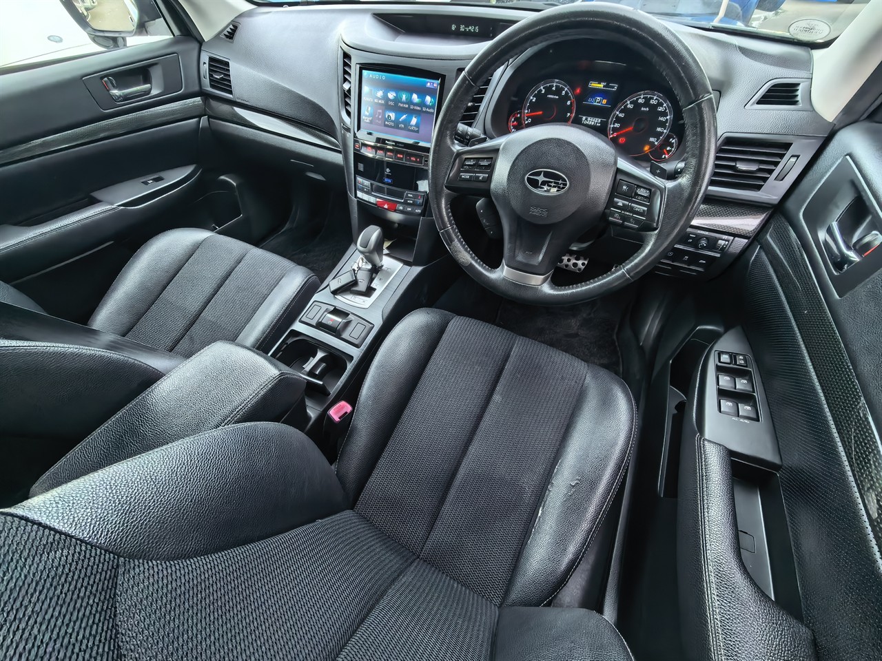 2014 Subaru LEGACY