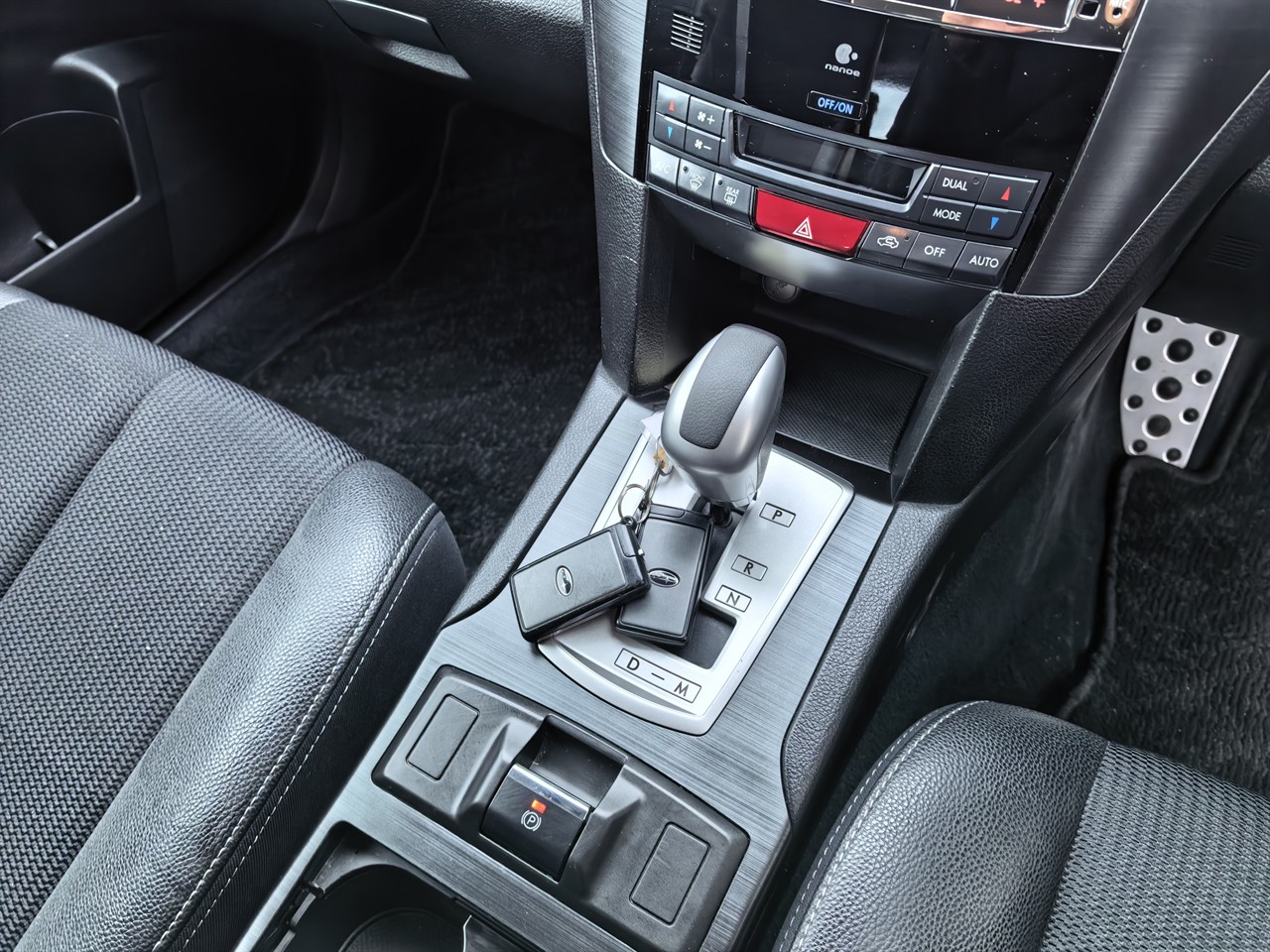 2014 Subaru LEGACY