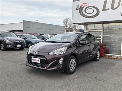 2016 Toyota Aqua - Thumbnail