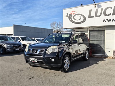 2011 Nissan X-TRAIL - Thumbnail