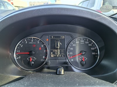 2011 Nissan X-TRAIL - Thumbnail