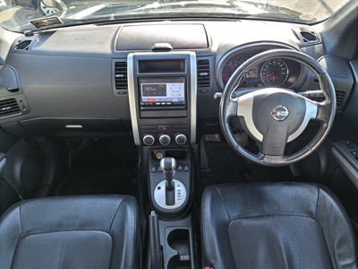 2011 Nissan X-TRAIL - Thumbnail