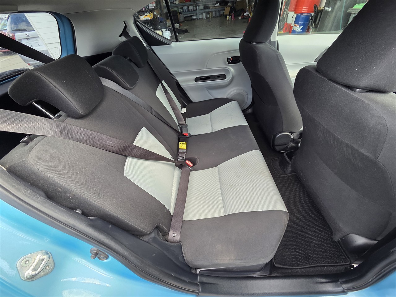 2012 Toyota Aqua