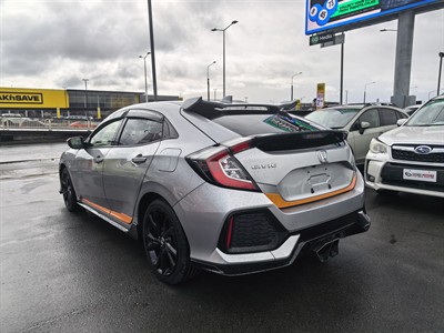 2018 Honda CIVIC - Thumbnail
