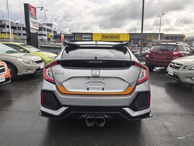 2018 Honda CIVIC - Thumbnail